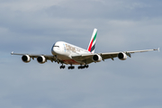 Emirates Airbus A380-861 (A6-EDS) at  Barcelona - El Prat, Spain