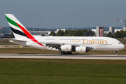 Emirates Airbus A380-861 (A6-EDS) at  Munich, Germany