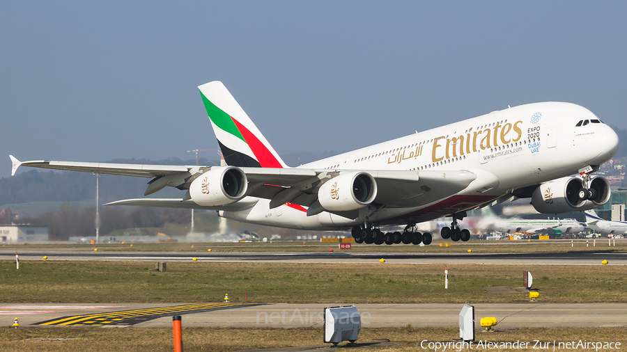 Emirates Airbus A380-861 (A6-EDS) | Photo 102489
