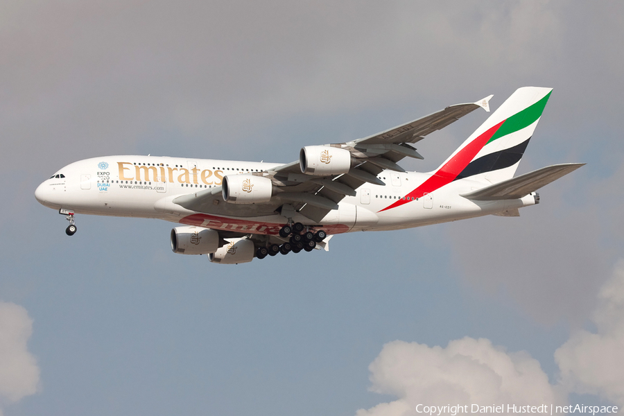 Emirates Airbus A380-861 (A6-EDT) | Photo 618846