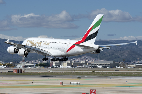 Emirates Airbus A380-861 (A6-EDU) at  Barcelona - El Prat, Spain