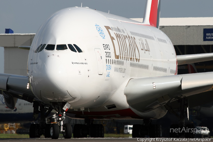 Emirates Airbus A380-861 (A6-EDU) | Photo 35130