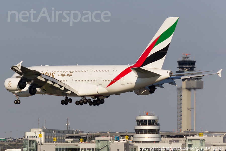 Emirates Airbus A380-861 (A6-EDW) | Photo 116580