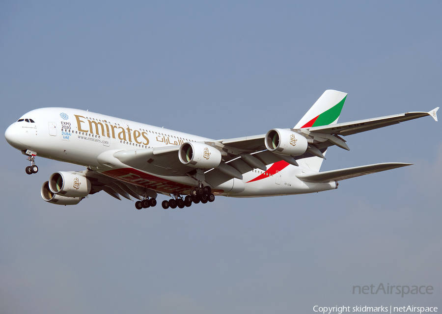 Emirates Airbus A380-861 (A6-EDW) | Photo 31803
