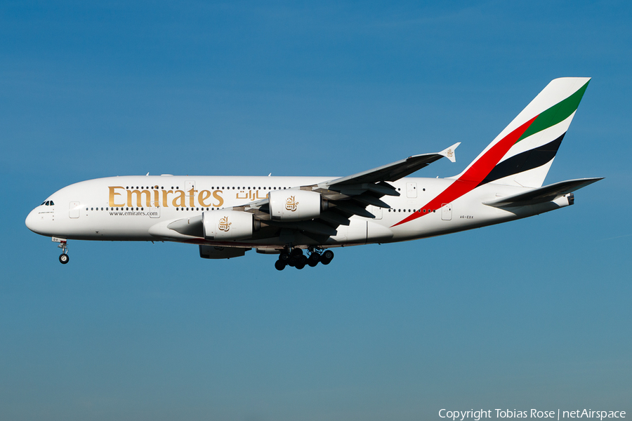 Emirates Airbus A380-861 (A6-EDX) | Photo 301666