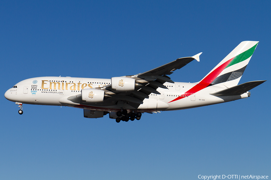 Emirates Airbus A380-861 (A6-EDX) | Photo 525019