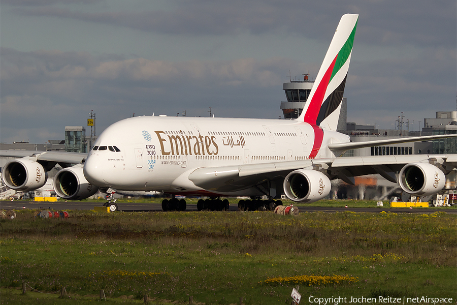 Emirates Airbus A380-861 (A6-EDZ) | Photo 86868