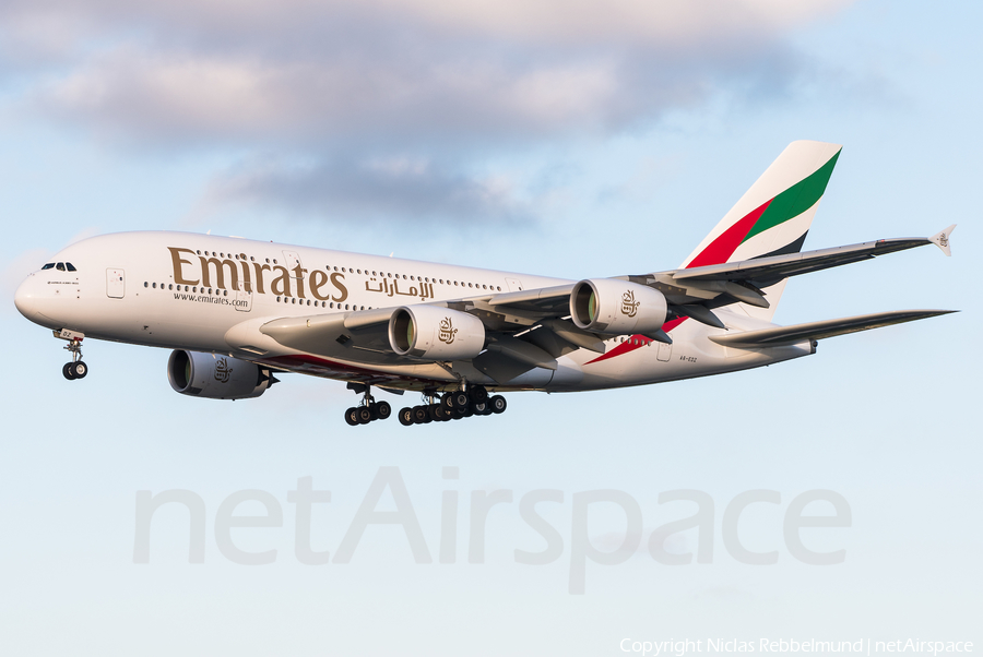 Emirates Airbus A380-861 (A6-EDZ) | Photo 322291