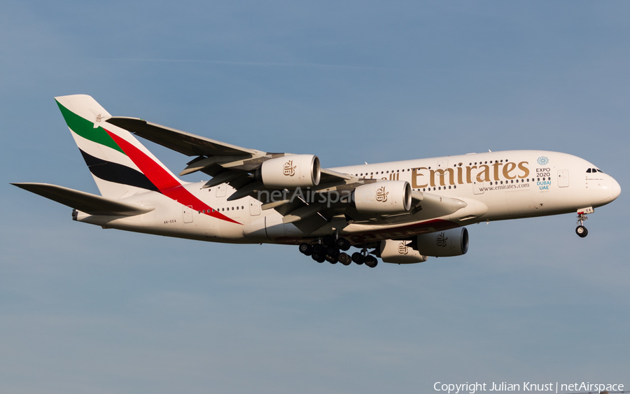 Emirates Airbus A380-861 (A6-EEA) | Photo 171050