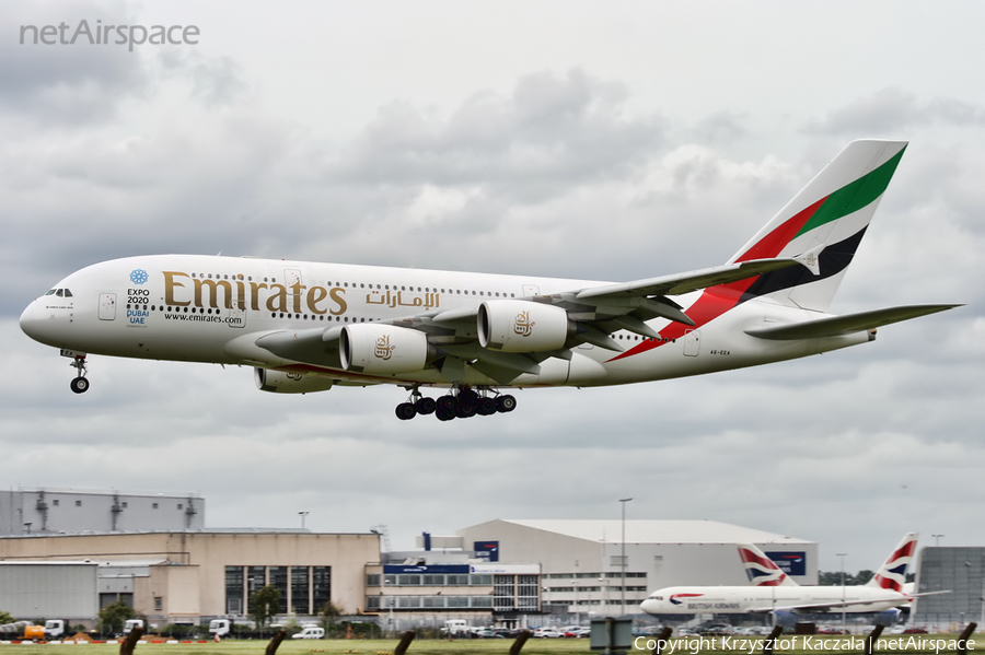 Emirates Airbus A380-861 (A6-EEA) | Photo 211121