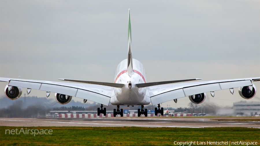 Emirates Airbus A380-861 (A6-EEA) | Photo 418969