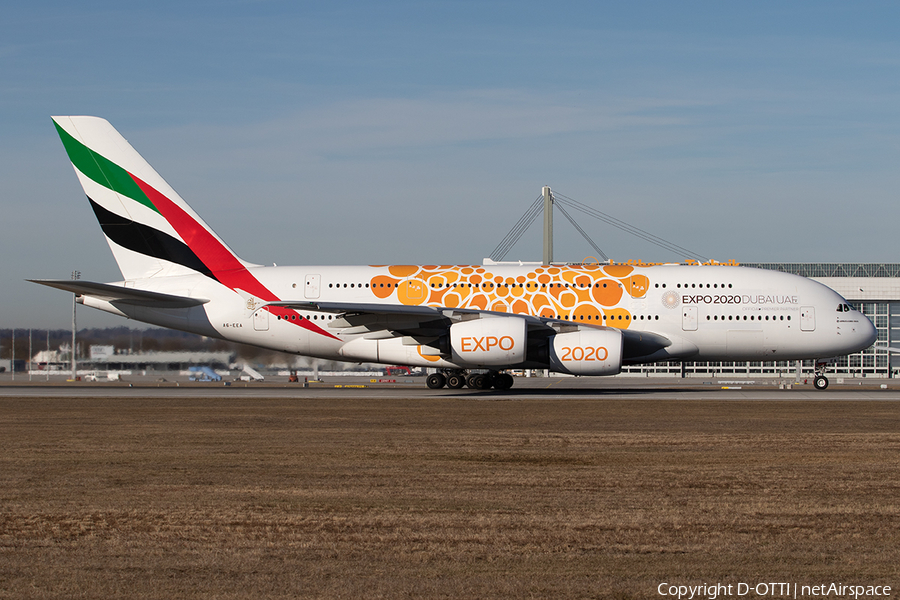 Emirates Airbus A380-861 (A6-EEA) | Photo 298122