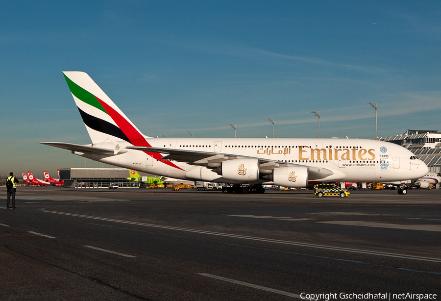 Emirates Airbus A380-861 (A6-EEC) | Photo 44398