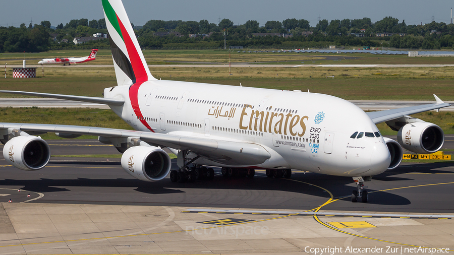 Emirates Airbus A380-861 (A6-EED) | Photo 414685