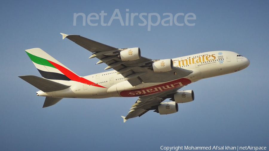Emirates Airbus A380-861 (A6-EEE) | Photo 117803