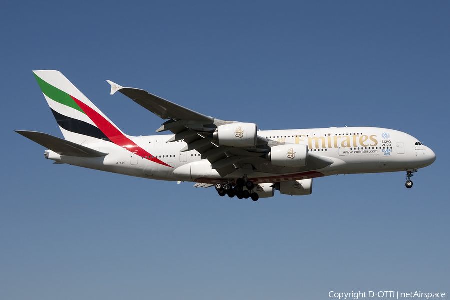 Emirates Airbus A380-861 (A6-EEE) | Photo 405660