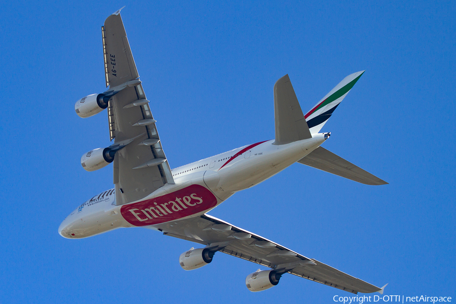 Emirates Airbus A380-861 (A6-EEE) | Photo 405696