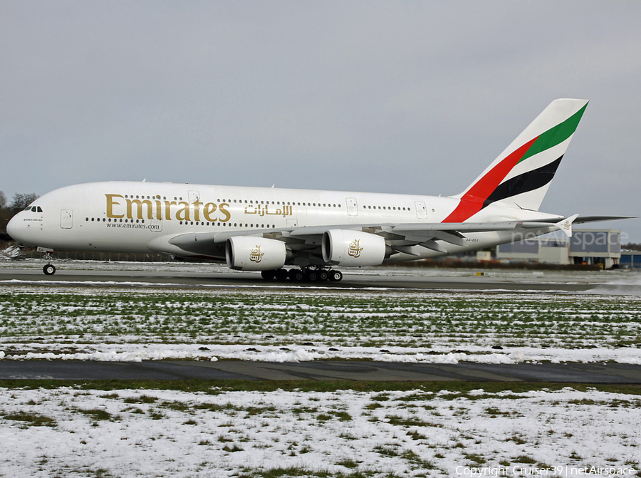 Emirates Airbus A380-861 (A6-EEG) | Photo 512925