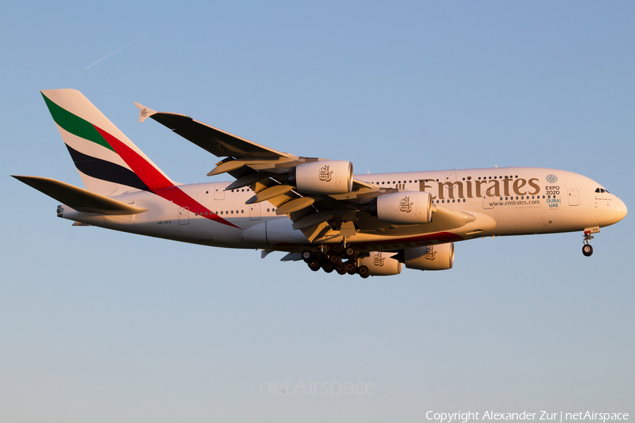 Emirates Airbus A380-861 (A6-EEG) | Photo 109708
