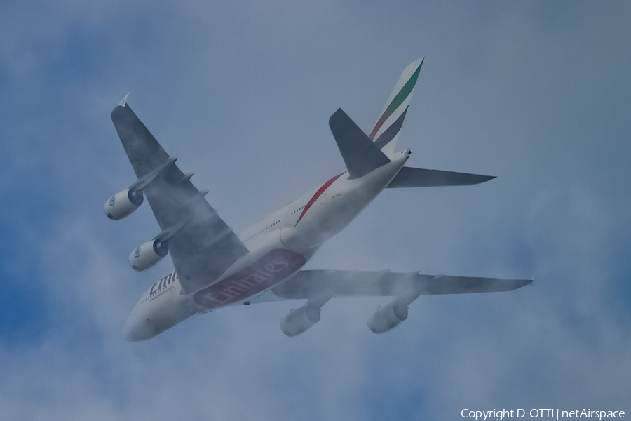 Emirates Airbus A380-861 (A6-EEH) | Photo 408773