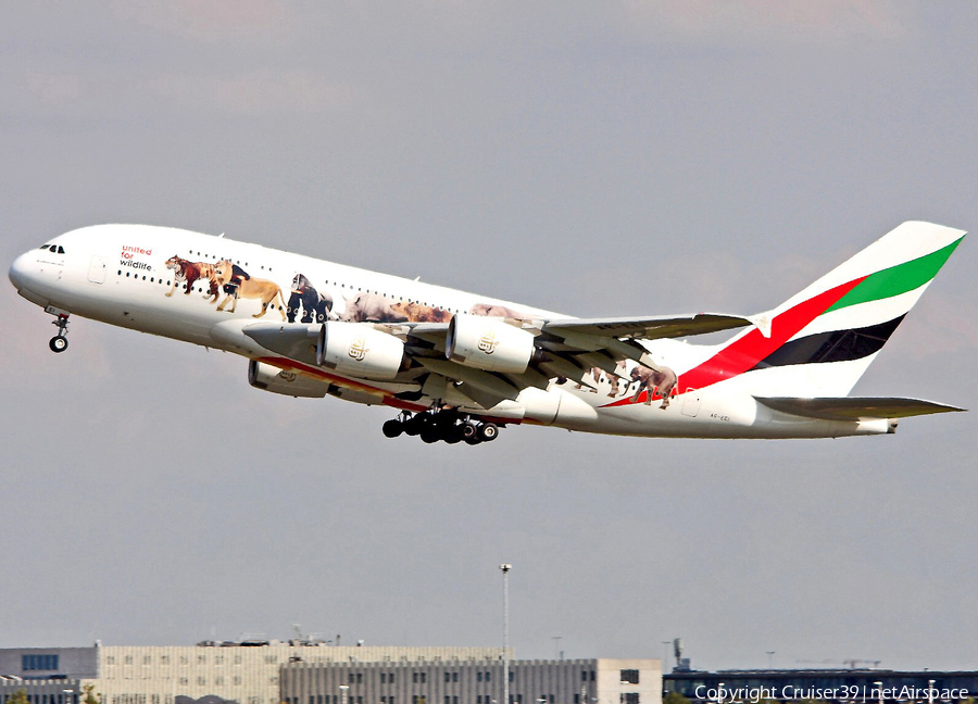 Emirates Airbus A380-861 (A6-EEI) | Photo 243180