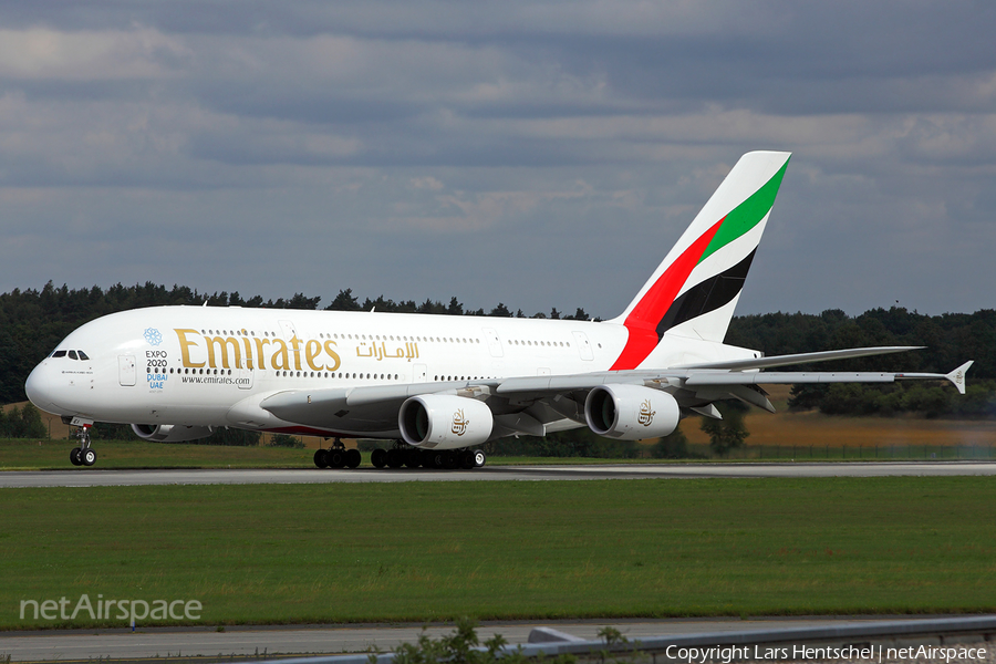 Emirates Airbus A380-861 (A6-EEI) | Photo 422043