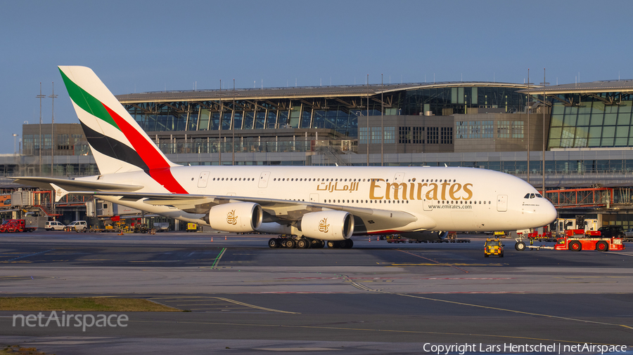 Emirates Airbus A380-861 (A6-EEI) | Photo 482533