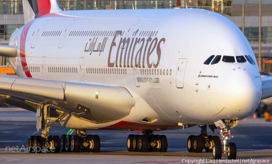 Emirates Airbus A380-861 (A6-EEI) | Photo 482534
