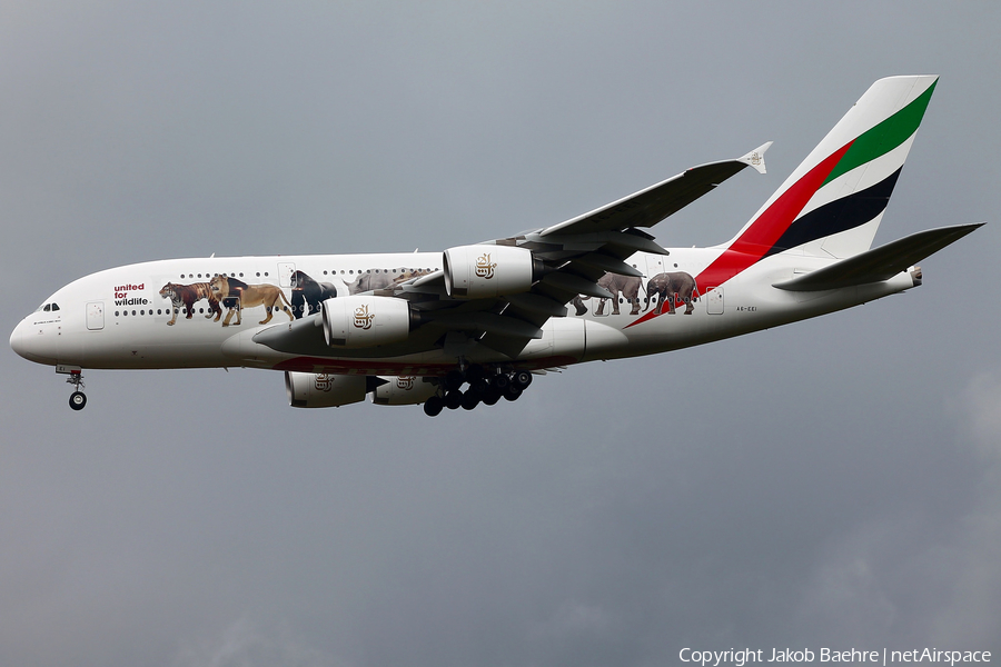 Emirates Airbus A380-861 (A6-EEI) | Photo 183721