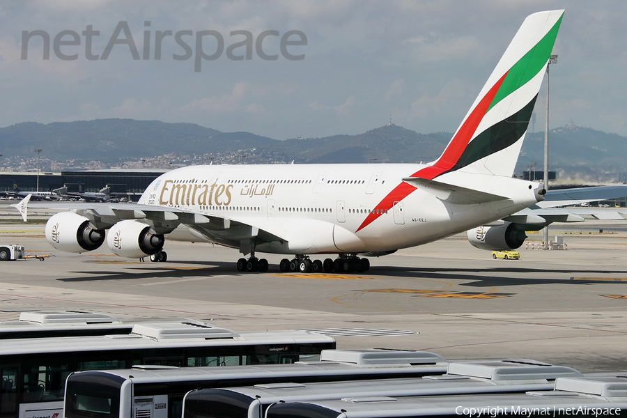 Emirates Airbus A380-861 (A6-EEJ) | Photo 136800