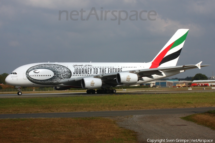 Emirates Airbus A380-861 (A6-EEJ) | Photo 522530