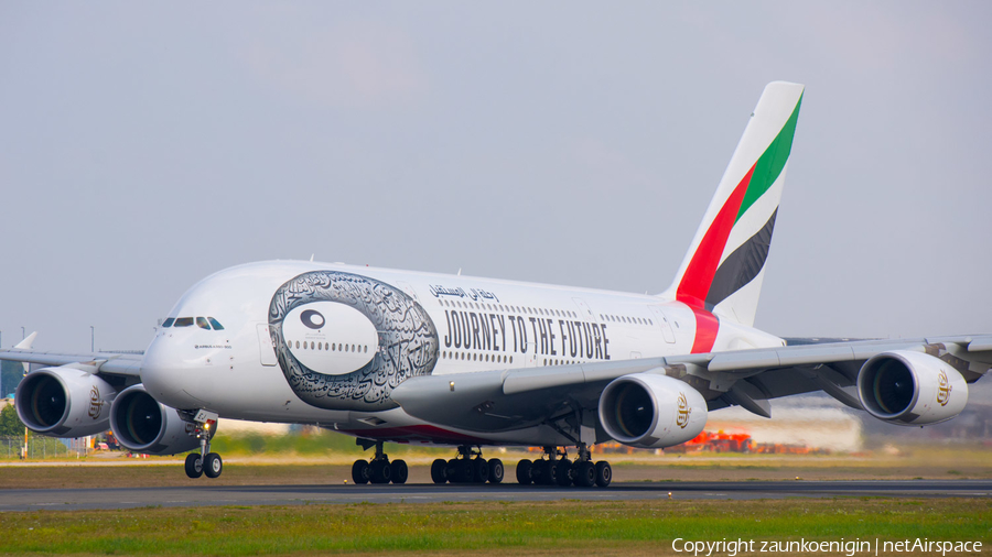Emirates Airbus A380-861 (A6-EEJ) | Photo 522875