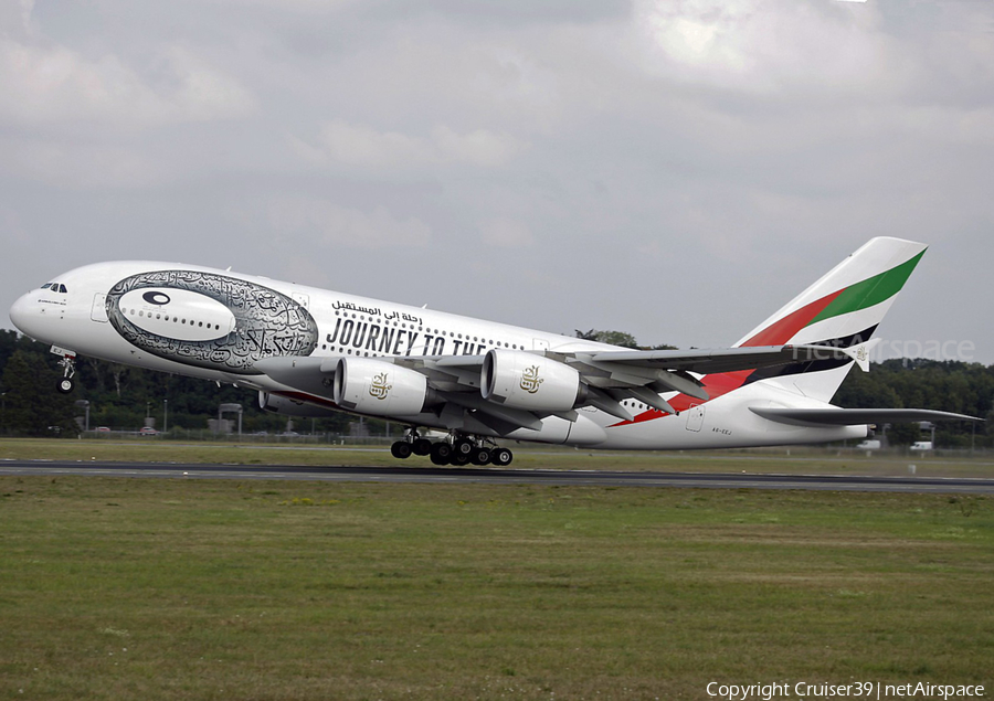 Emirates Airbus A380-861 (A6-EEJ) | Photo 541348
