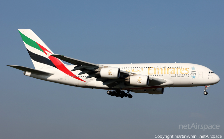 Emirates Airbus A380-861 (A6-EEJ) | Photo 224642