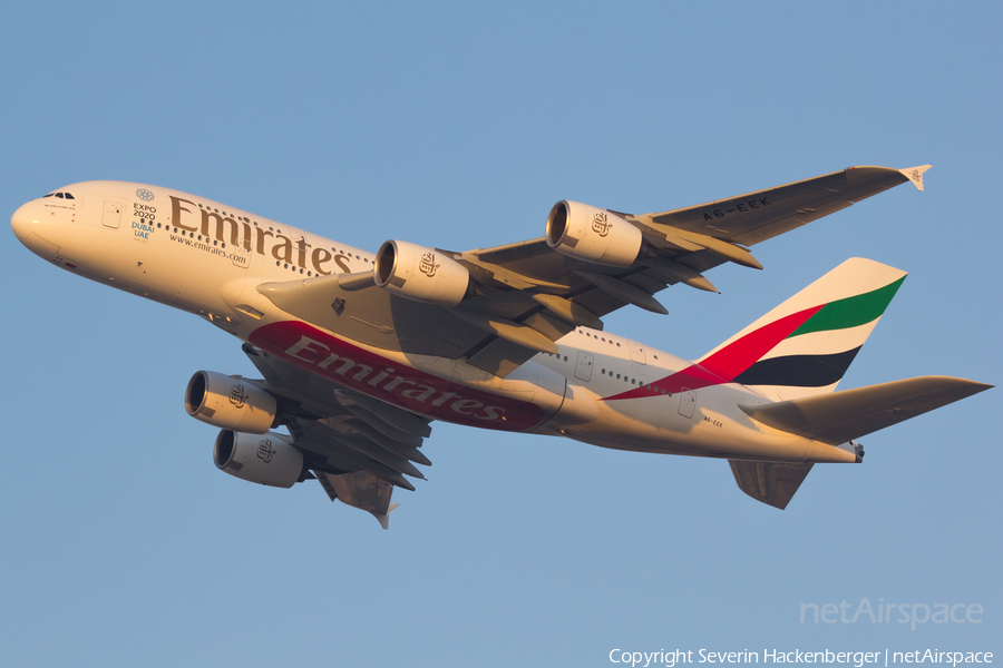 Emirates Airbus A380-861 (A6-EEK) | Photo 198918