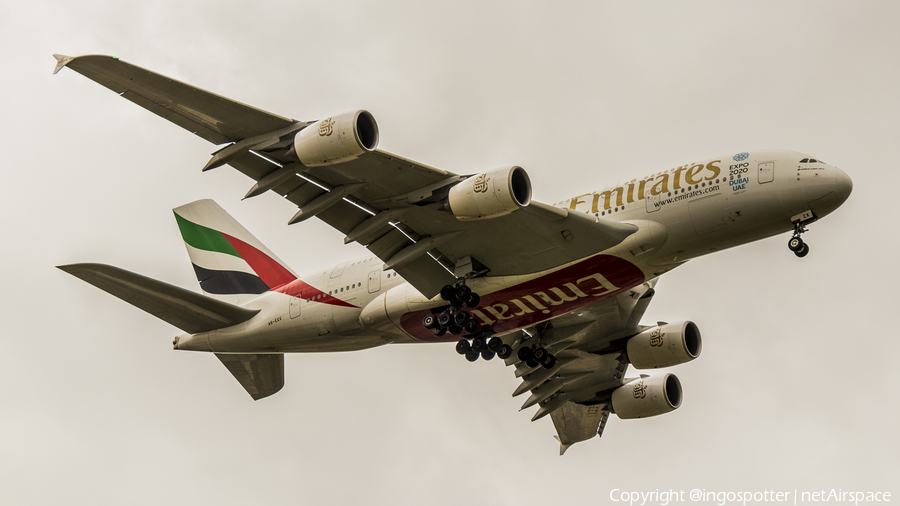 Emirates Airbus A380-861 (A6-EEK) | Photo 330078