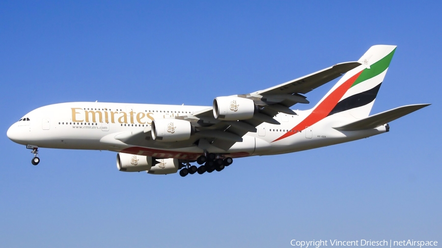 Emirates Airbus A380-861 (A6-EEK) | Photo 505895