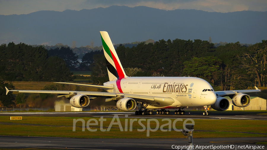 Emirates Airbus A380-861 (A6-EEL) | Photo 105182
