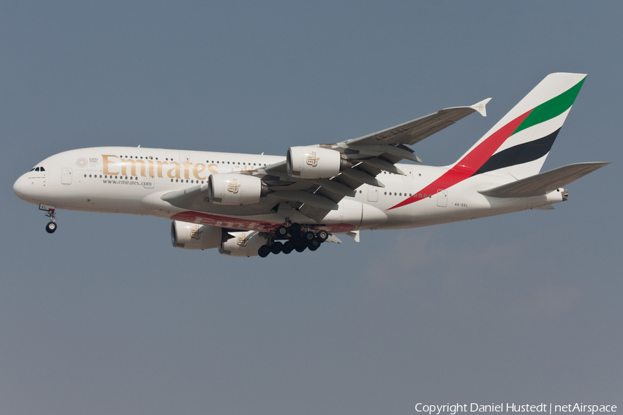 Emirates Airbus A380-861 (A6-EEL) | Photo 417913