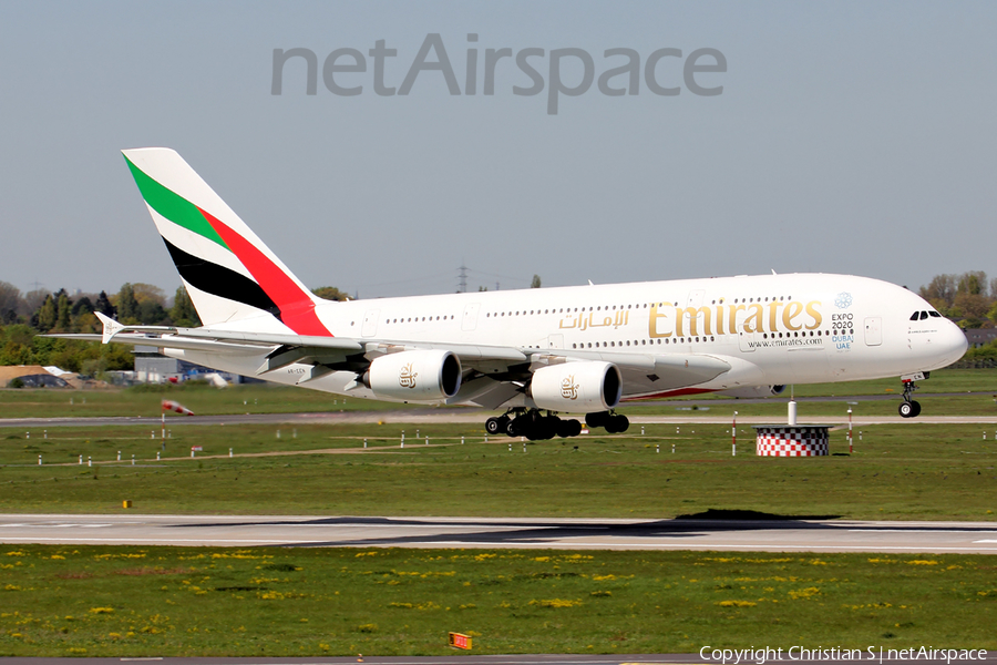 Emirates Airbus A380-861 (A6-EEN) | Photo 107344