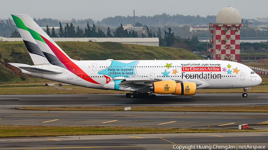 Emirates Airbus A380-861 (A6-EEP) | Photo 666086