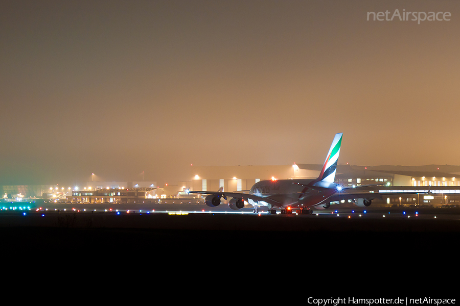 Emirates Airbus A380-861 (A6-EEP) | Photo 36280