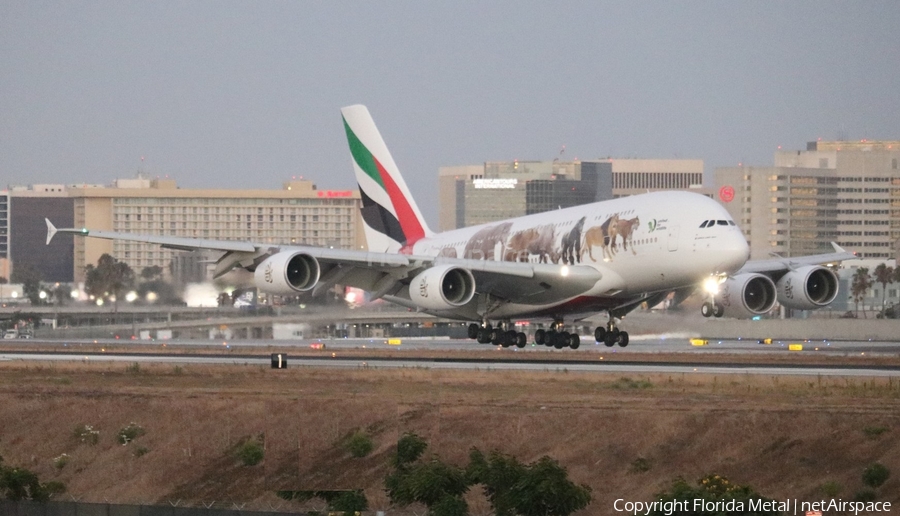 Emirates Airbus A380-861 (A6-EEQ) | Photo 435039