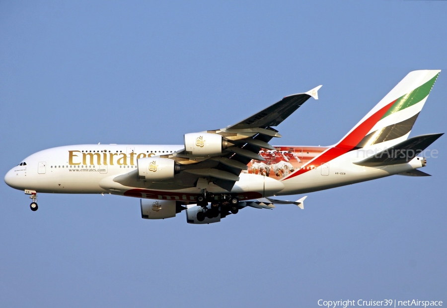 Emirates Airbus A380-861 (A6-EER) | Photo 352688