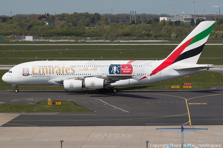 Emirates Airbus A380-861 (A6-EER) | Photo 106841