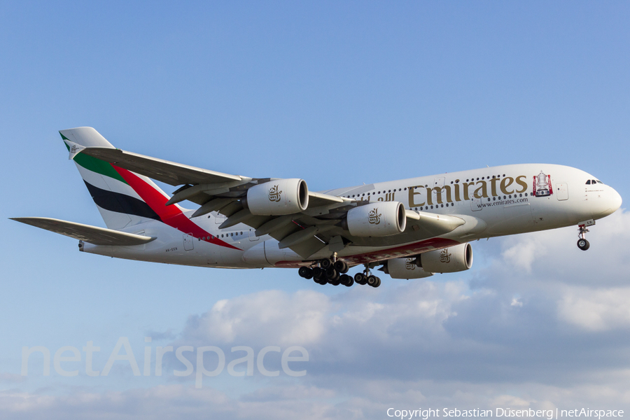 Emirates Airbus A380-861 (A6-EER) | Photo 116652