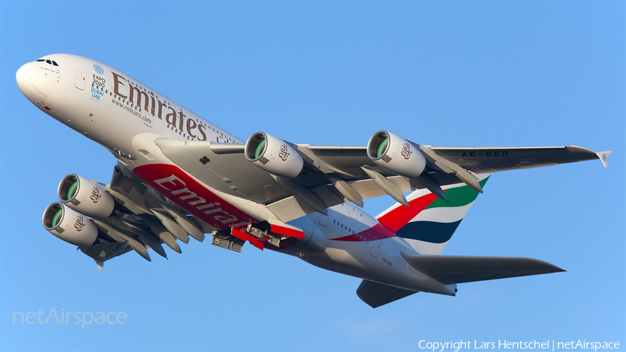 Emirates Airbus A380-861 (A6-EER) | Photo 420982
