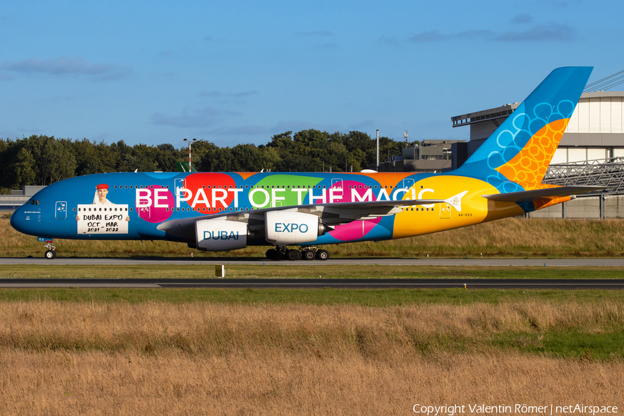 Emirates Airbus A380-861 (A6-EES) | Photo 517536