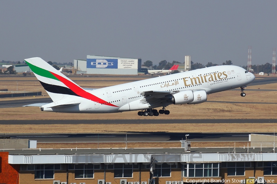 Emirates Airbus A380-861 (A6-EES) | Photo 341310