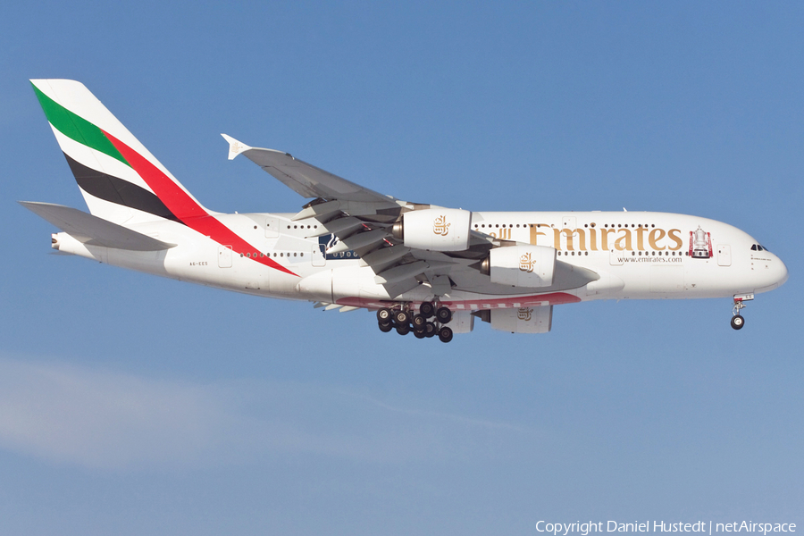 Emirates Airbus A380-861 (A6-EES) | Photo 485110